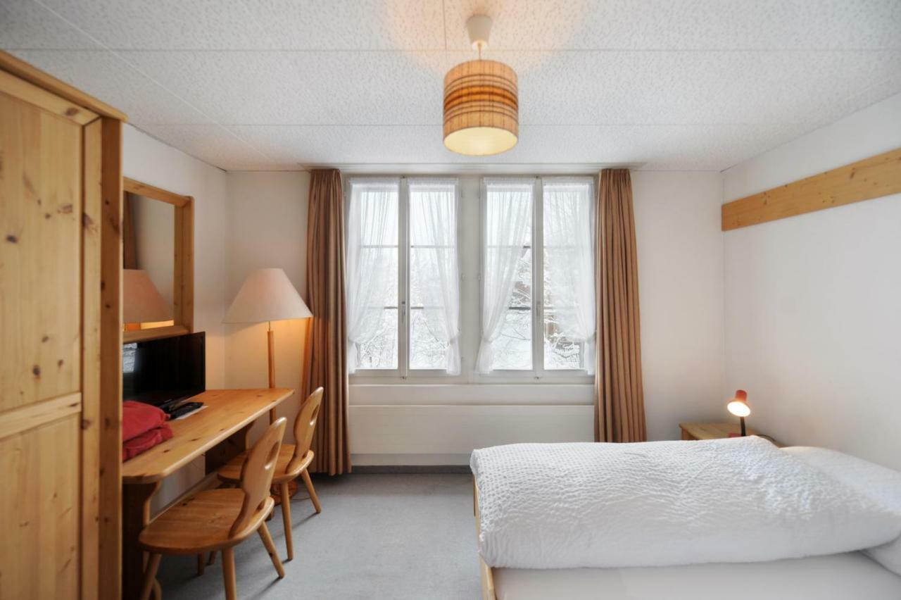 Hotel Krone Budget Lenk Exterior photo